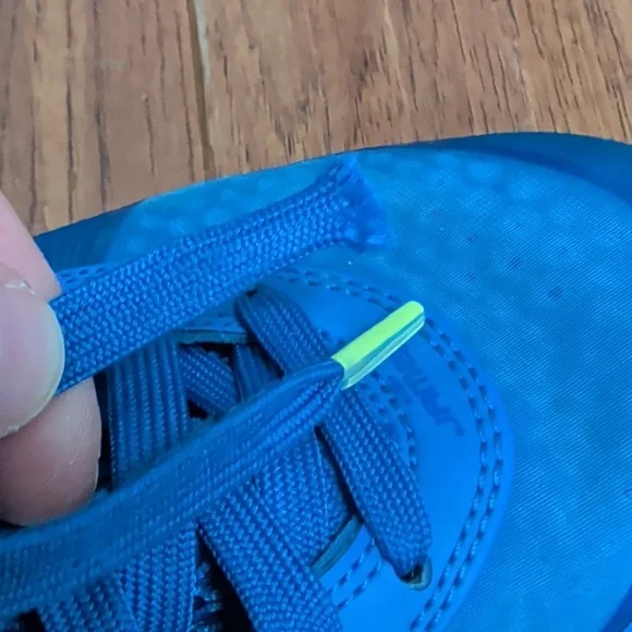 Nike LeBron 8 V2 Low Sprite Blue & Neon Green Athletic Basketball Shoes - Picture 13 of 13